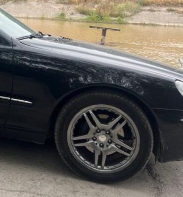 шины на 17 зимние: Литые Диски R 18 AMG, Комплект, отверстий - 5, Б/у
