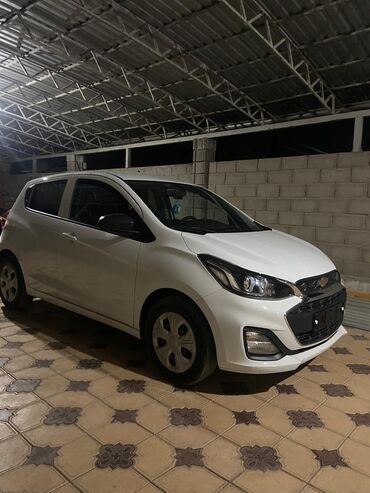 продажа авто kg: Chevrolet Spark: 2020 г., 0.1 л, Автомат, Бензин, Хэтчбэк