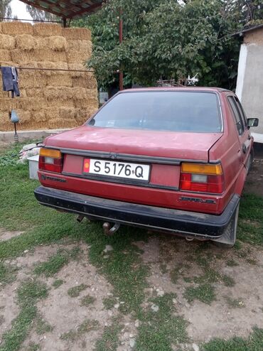 авто пылесос: Volkswagen : 1986 г., 1.8 л, Механика, Бензин