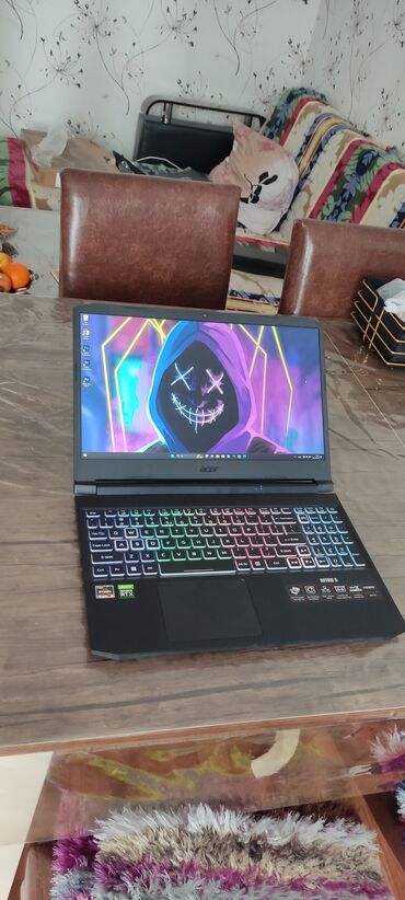 acer swift: AMD Ryzen 5, 16 GB, 15.6 "