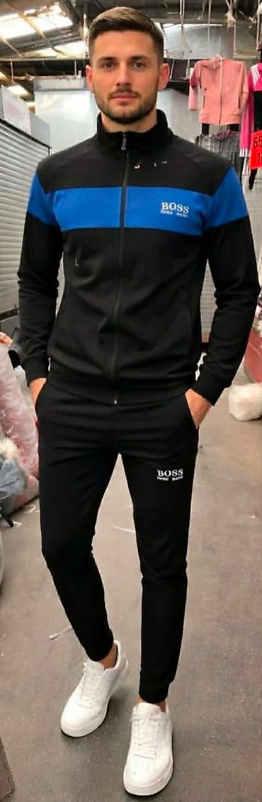 much more marka: Muške trenerke M,L,XL,XXL,3XL veličine za samo 3600 din
pb — 2