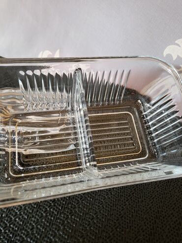 Ostalo posuđe: Posuda nova staklena za margarin,maslac itd. Posuda na lalafo.rs — 4 Ostalo posuđe: Posuda nova staklena za margarin,maslac itd. Posuda — 4