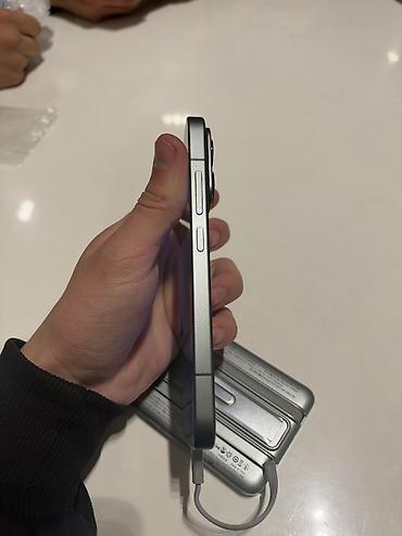 honor x8: Xiaomi, 17 Pro, Б/у, 256 ГБ, цвет - Черный, 2 SIM — 3