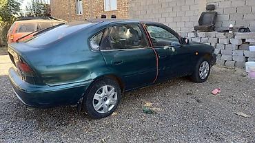 corolla 2004: Toyota Corolla: 1993 г., 1.4 л, Механика, Бензин, Лифтбек — 3
