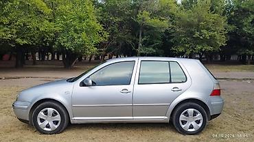 Volkswagen Golf: 2003 г., 1.6 л, Механика, Хэтчбэк