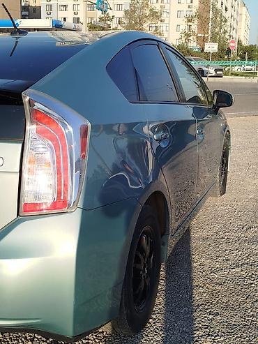 corolla s: Toyota Prius: 2014 г., 1.8 л, Автомат, Гибрид, Хэтчбэк — 7