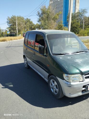 машыны под выкуп: Daihatsu Move - Кузов: 5‑дверный хэтчбек/микровэн, зелёный с