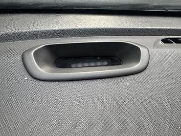 Chevrolet: Chevrolet Spark: 2019 г., 1 л, Вариатор, Бензин, Хэтчбэк — 11