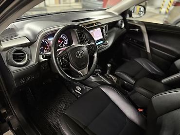 Toyota: Toyota RAV4: 2017 г., 2.5 л, Автомат, Бензин, Внедорожник — 9