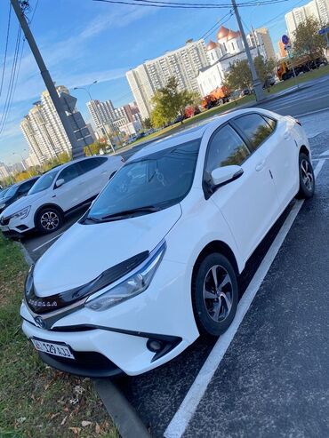 минивэн тойота 7 мест левый руль цена: Toyota Corolla: 2017 г.