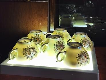 Наборы посуды: Сервантное хранение!!! Этот предмет — фарфоровый сервиз «Мадонна» — 5