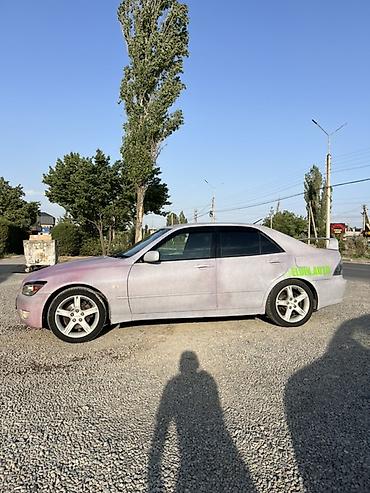 Toyota: Toyota Altezza: 2000 г., 2 л, Автомат, Бензин, Седан — 5