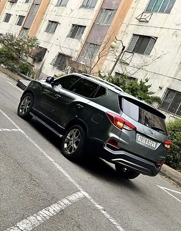 гигант 4вд: Внедорожник класса SUV, 7‑местный, серый металлик — 6