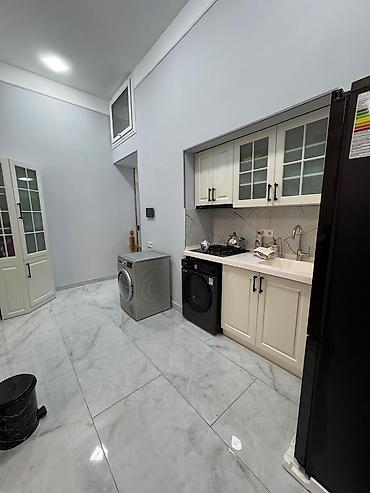 velosiped kirayə: İcarəyə verilir 2 otaqlı köhnə tikili 100 m², Sahil m. 900 AZN/ay 2 — 9