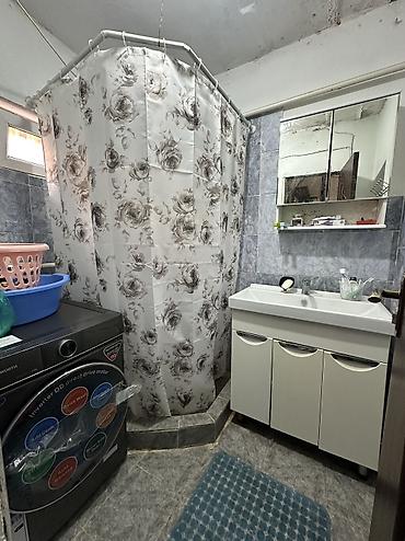 Продажа коттеджей и домов: 📍В Сокулуке ( нижняя зона ) продаётся дом на участке 7 соток. Об — 11