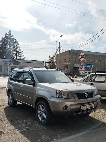 Nissan X-Trail: 2003 г., 2.5 л, Механика, Бензин, Кроссовер