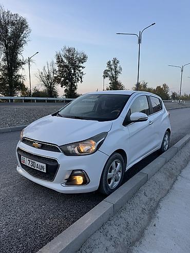 chevrolet camaro: Chevrolet Spark: 2016 г., 1 л, Автомат, Бензин, Хэтчбэк — 3