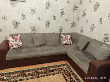 künc divan islenmis: Угловой диван, Б/у, Нераскладной, Без подьемного механизма, Кожзаменитель, Нет доставки