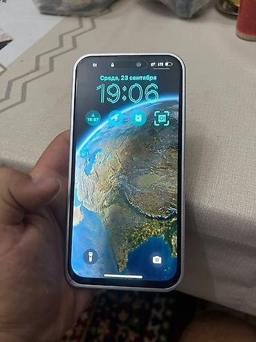 a 13: IPhone 15 Pro Max, Б/у, 256 ГБ, Серебристый, Защитное стекло, Чехол, 82 % — 3