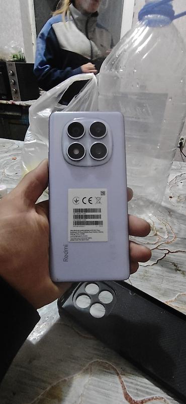 беспроводные наушники б у: Смартфон Redmi (фиолетовый цвет корпуса) - Корпус с крупным — 3