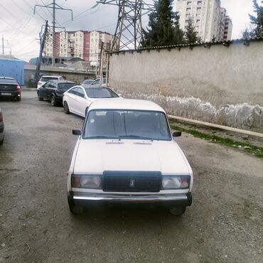 2107 faralari: VAZ (LADA) 2107: 1.6 l | 1992 il 24000 km Sedan