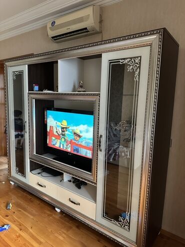 Qonaq otağı dəstləri: İşlənmiş, TV stend, Servant, Kredit yoxdur, Türkiyə
