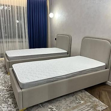 Кровати на заказ: Кровать на заказ, Двуспальная кровать, С мягкой обивкой — 13