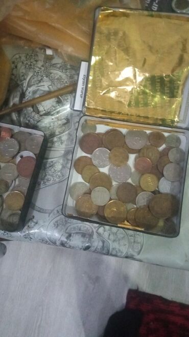 Sikkələr: Məhsul: SSRİ dövrünə aid numizmatik və faleristik əşyalar dəsti — 19