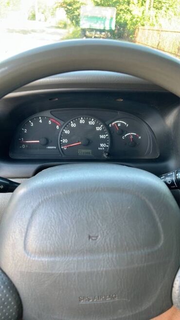 Suzuki: Suzuki Grand Vitara: 2 l. | 2000 έ. 200000 km. SUV/4x4 — 7