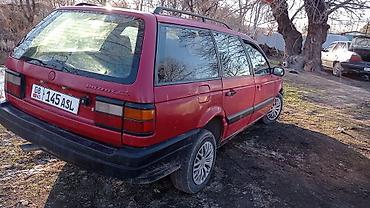 Volkswagen: Volkswagen Passat Variant: 1992 г., 1.8 л, Механика, Бензин, Универсал — 8