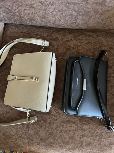 Eynəklər: Çanta dəsti, Charles & Keith