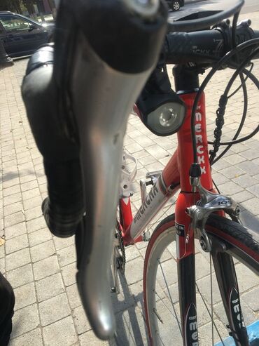 İdman velosipedləri: Yol velosipedi – Eddy Merckx Xüsusiyyətlər: - Brend/model: Eddy — 7