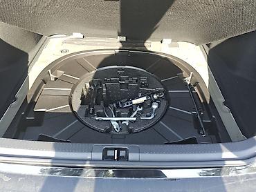 камера трактора: Toyota Camry: 2023 г., 2.5 л, Типтроник, Бензин, Седан — 8