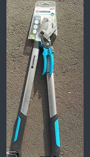 stolice visoke: Gardena set za orezivanje – makaze za grane EasyCut 680 B + ručne — 2