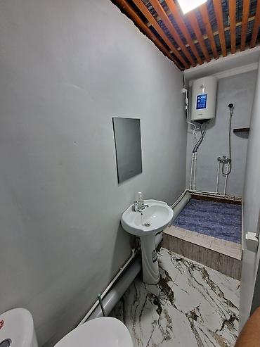 Посуточная аренда квартир: 6 комнат и более, Бронь, Банные принадлежности, Кондиционер — 25