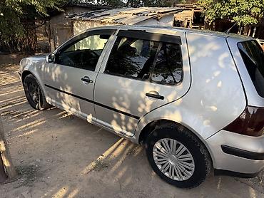 sprinter 4 4: Volkswagen Golf: 2002 г., 1.6 л, Автомат, Бензин — 7