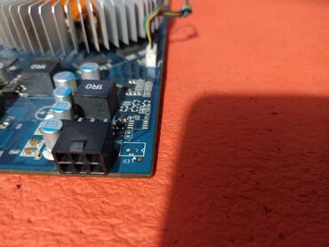 Видеокарты: Видеокарта, Б/у, NVidia, GeForce, До 2 ГБ, Для ПК — 12