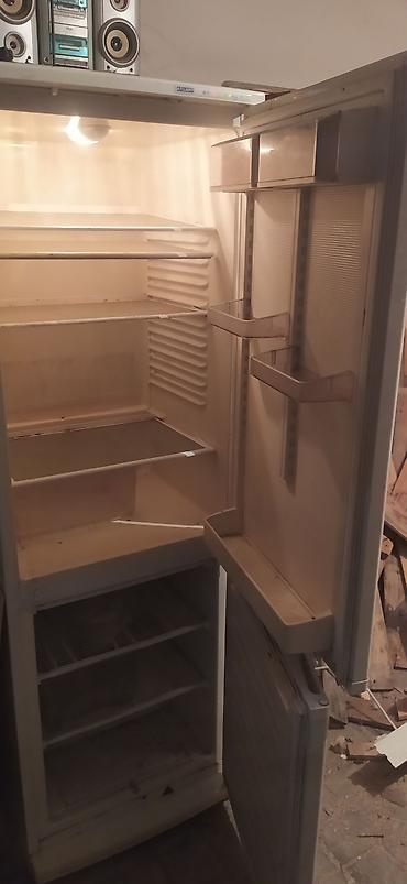 Soyuducular: İşlənmiş 2 qapılı Atlant Soyuducu Satılır, rəng - Ağ — 3