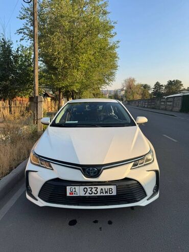 Toyota: Toyota Corolla: 2019 г., 1.8 л, Автомат, Гибрид, Седан