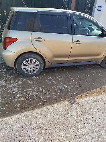 Toyota: Toyota Ist: 2002 г., 1.3 л, Автомат, Бензин, Хэтчбэк — 1