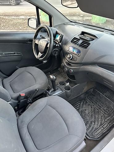 Chevrolet: Chevrolet Spark: 2012 г., 1 л, Автомат, Бензин, Хэтчбэк — 8