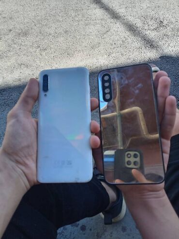 samsung fold 4: Samsung Galaxy A30s, 32 GB, rəng - Ağ, Face ID