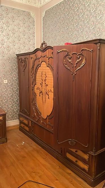 2ci el taxtlar: Klassik üslubda yataq otağı dəsti - Material: təbii ağacdan — 2