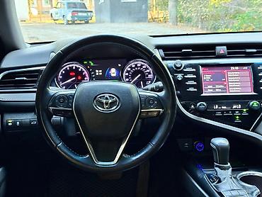 Toyota: Toyota Camry: 2018 г., 2.5 л, Автомат, Бензин, Седан — 6