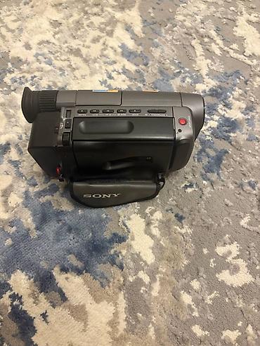 se electronics: Видеокамера Sony Handycam Vision CCD-TRV12E (PAL), формат Video8 — 8