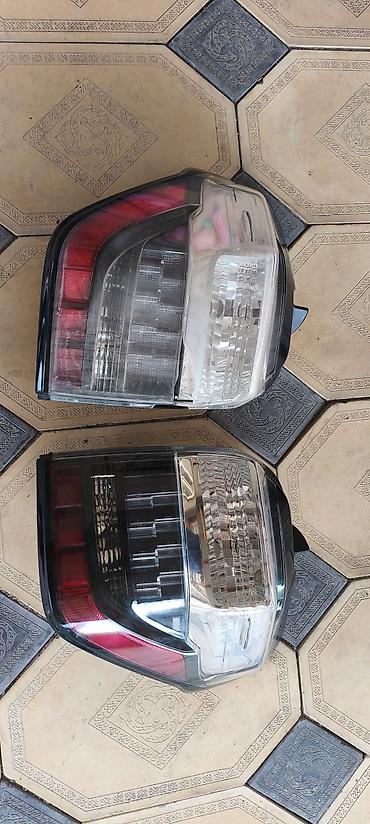 led свет: Комплект стоп-сигналов Toyota 2020 г., Б/у, Оригинал — 2