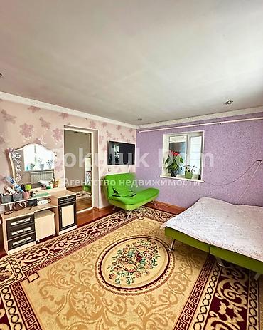 Продажа коттеджей и домов: 🏠Продаётся дом в с Сокулук 🟡Комнаты: 4 🟡Участок: 9 соток 🟡Отопление — 7