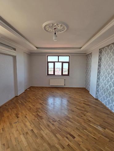 lokbatanda ev satilir: 3 otaqlı, Yeni tikili, 89 kv. m — 1