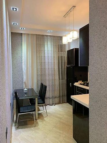 kiraye ev ecemi: Bakı, 2 otaqlı, Köhnə tikili, m. Nizami, 50 kv. m — 3
