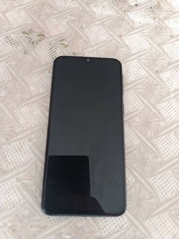işlənmiş manitorlar: Samsung Galaxy A40, 64 ГБ